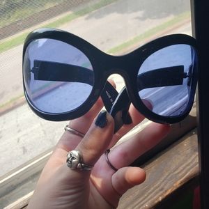 Oversized Purple Waterbug Sunglasses